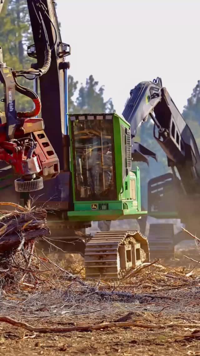 Instagram post from caldeerassoc. This post is in position 0.