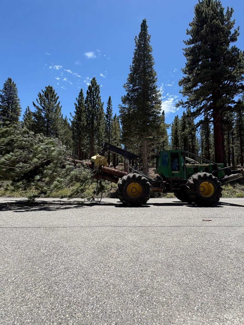 Instagram post from caldeerassoc. This post is in position 2.