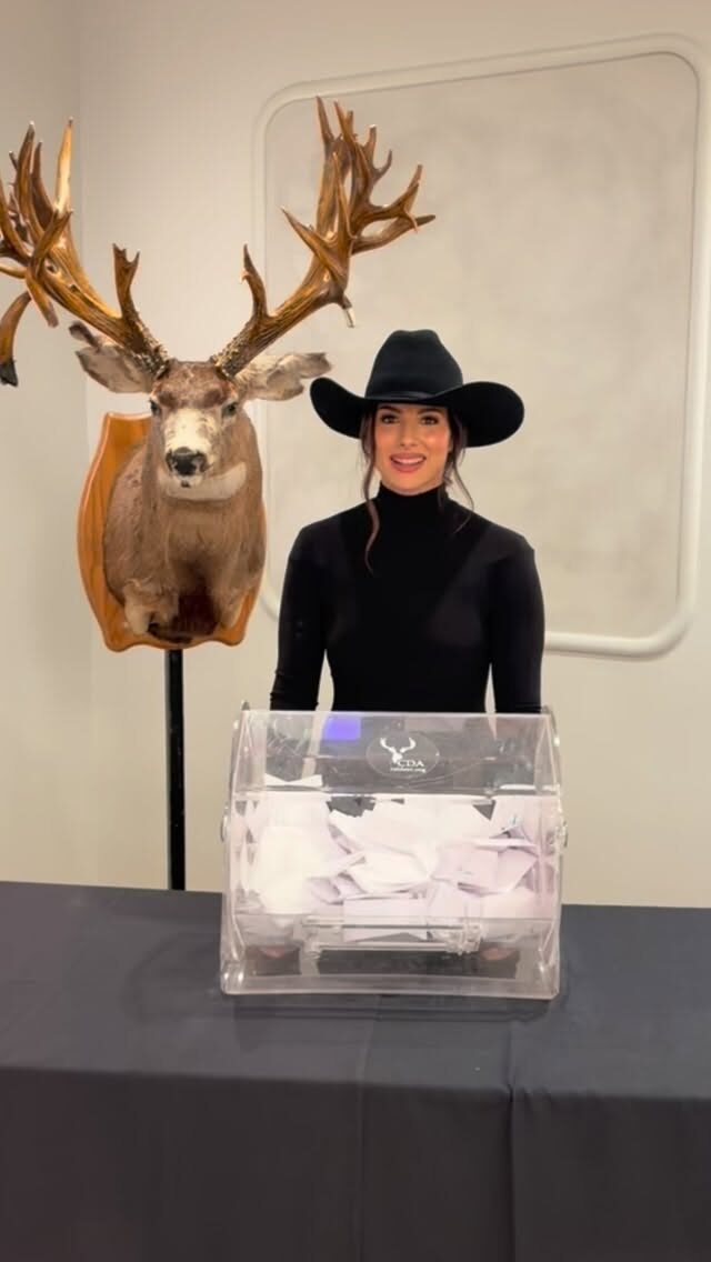 Instagram post from caldeerassoc. This post is in position 0.